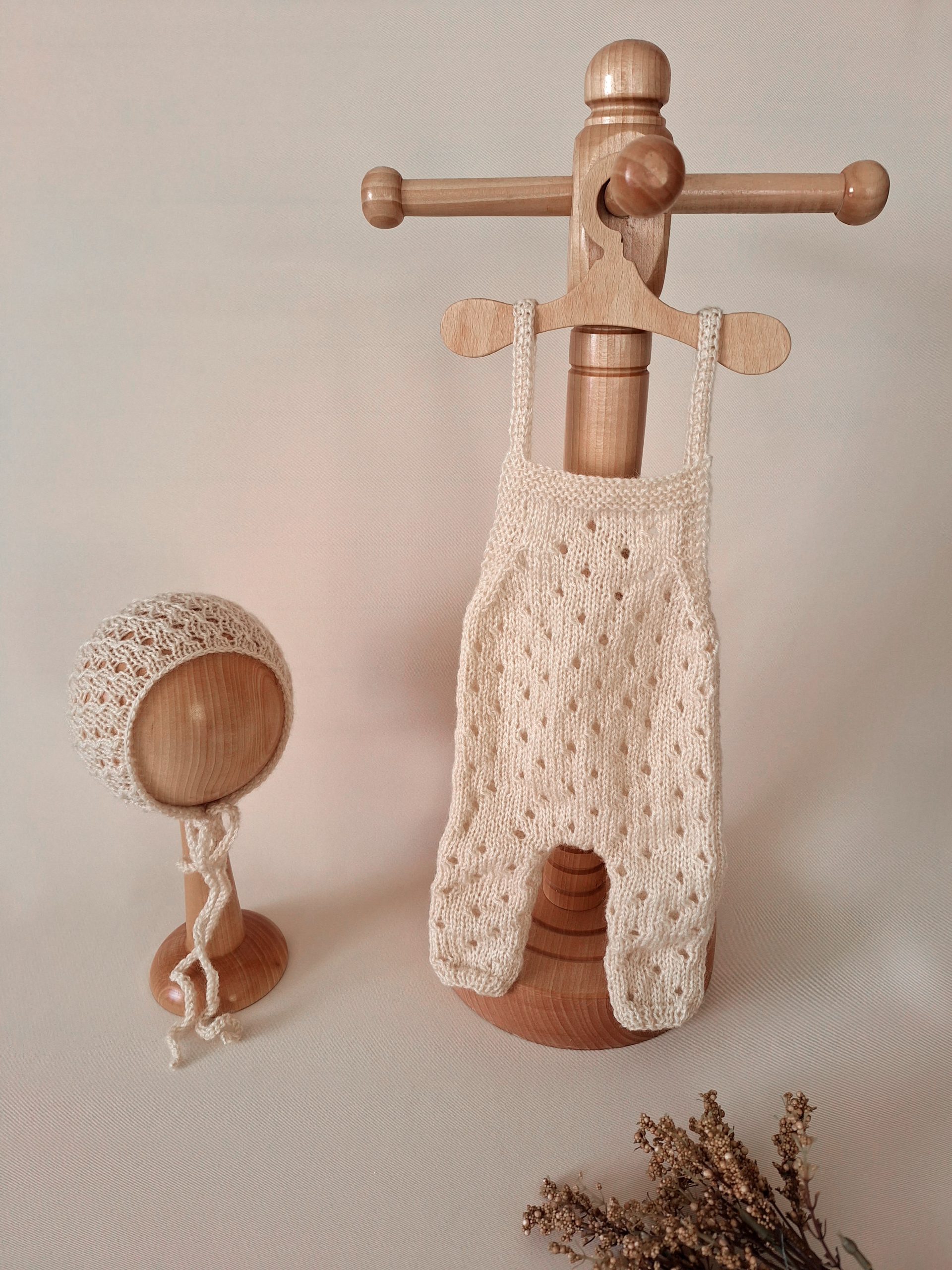 PERFORATED - Image 2