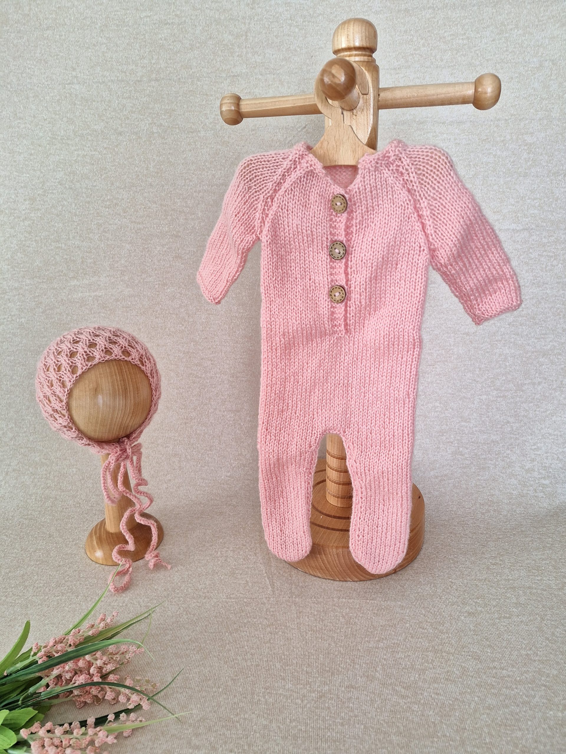 WHİTE AND PINK - Image 4