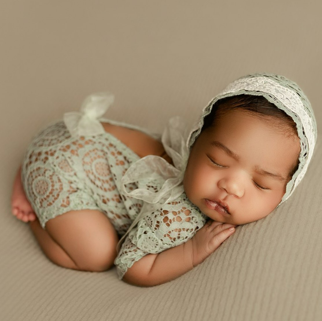 LACE - Image 2